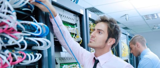 ¿CÓMO ESTAS PROTEGIENDO EL PERÍMETRO DEL CENTRO DE DATOS? 3 PUNTOS BÁSICOS